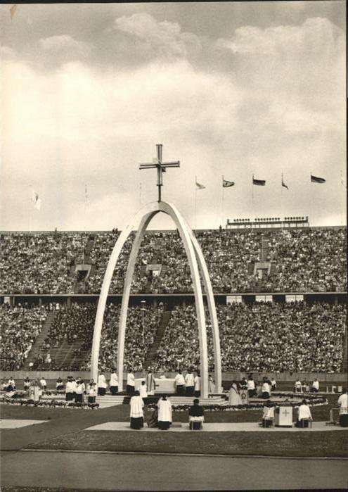 Kirchentag Katholikentag Berlin Olympia Stadion