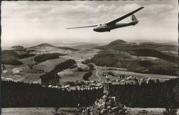 Segelflug Gliding Vol-Voile Vuolo-a-Vela Wasserkuppe Fliegerdenkmal