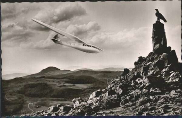 Segelflug Gliding Vol-Voile Vuolo-a-Vela Wasserkuppe Fliegerdenkmal
