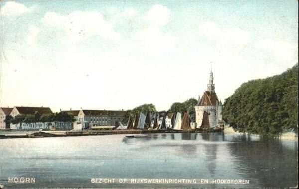 Hoorn Gezicht op Rijkswerkinrichtung en Hooed