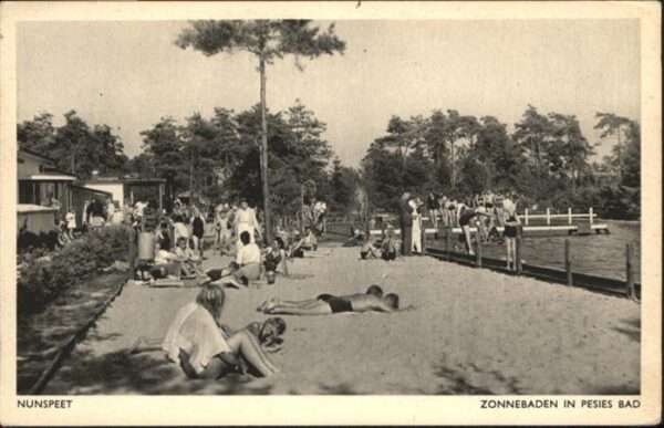 Nunspeet Zonnebaden in Pesies Bad