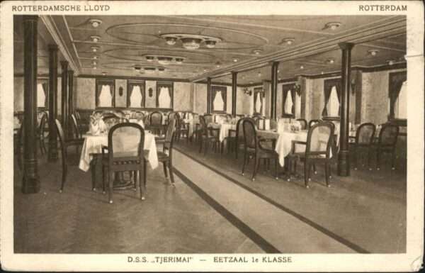 Rotterdam D.S.S. Tjerimai Eetzaal le Klasse