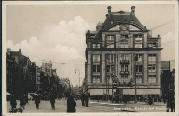 Amsterdam Niederlande Amsterdam Damrak Bijenkorf