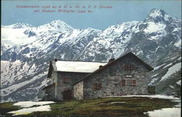 Dresdnerhuette Stubaier Wildspitze