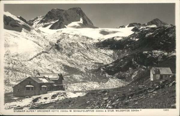 Dresdnerhuette Schaufelspitze Wildspitze
