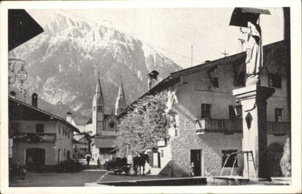 Telfs Tirol Brunnen Pferd