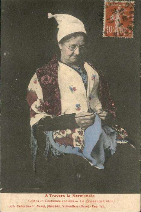 Handarbeit Tracht Stricken Normandie