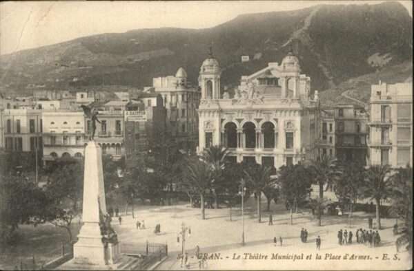 Theatergebaeude Oran Place d_Armes