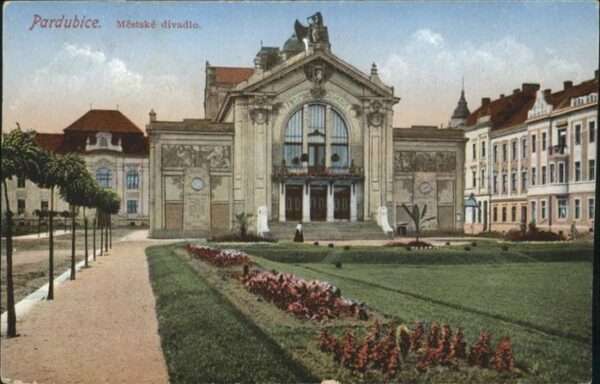 Theatergebaeude Pardubice