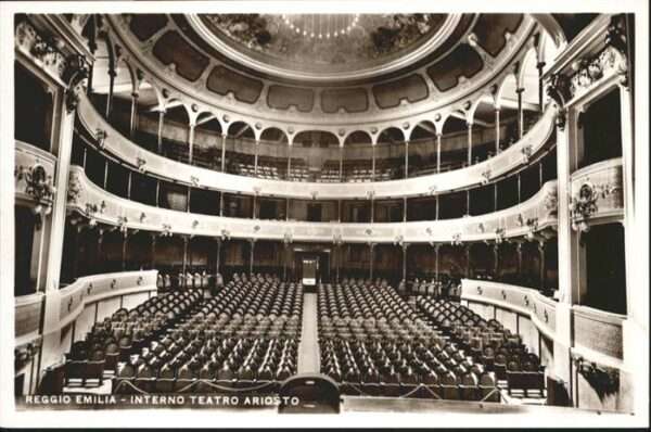 Theatergebaeude Reggio Emilia