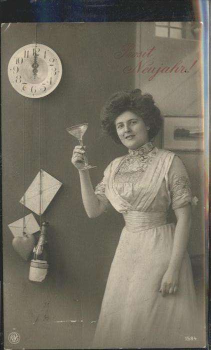 Uhren Neujahr Frau Sekt