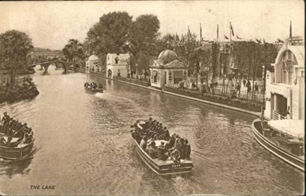 Exhibition British Empire 1924 The Lake