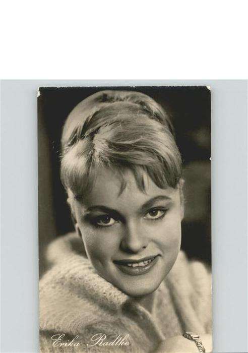 Schauspieler Erika Radthe