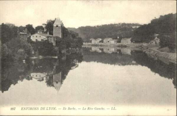 Lyon France Lyon Ile Barbe Rive Gauche