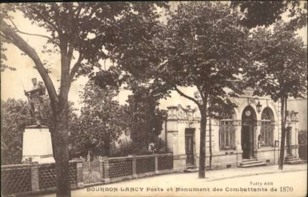 Bourbon-Lancy Poste Monument Combattants