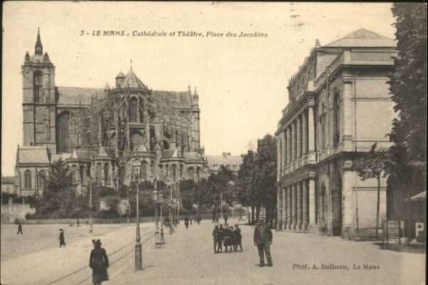 Le Mans Sarthe Le_Mans Cathedrale Theatre Place Jacobi