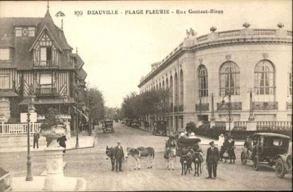 Deauville-sur-Mer Plage-Fleurie Rue Gontaut-Biron