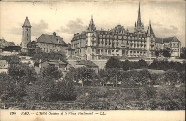 Pau 64 Pau Hotel Gassion le Parlement