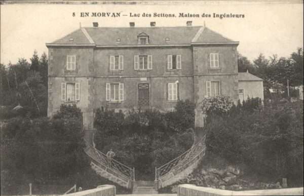 Nevers 58 Morvan Lac des Settons Maison des Ingen