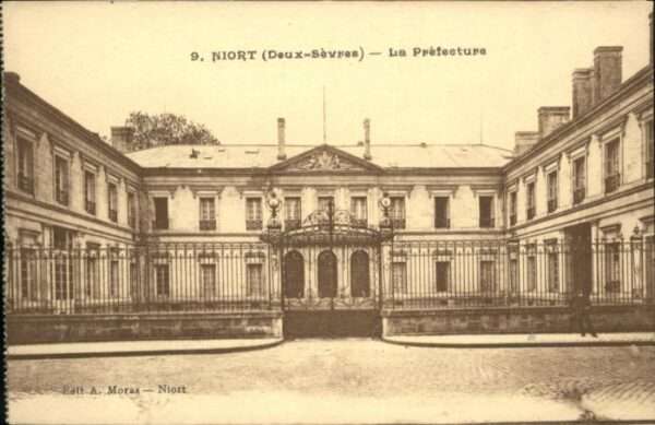 Niort 79 Niort Prefecture