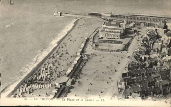 Le Treport Fliegeraufnahme Plage Casino