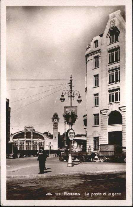 Rouen Poste Gare Bahnhof