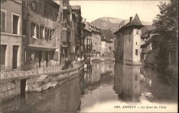 Annecy Haute-Savoie Annecy Quai Isle