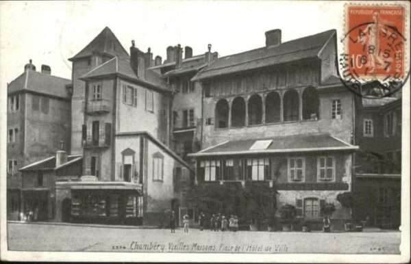 Chambery Maison Place Hotel de Ville