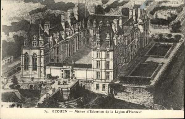 Ecouen Meison Education Legion Honneur