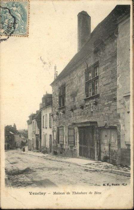 Vezelay Maison Theodore Beze