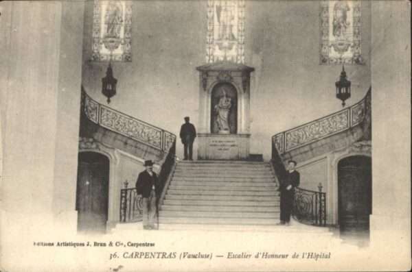 Carpentras Escalier Honneur Hopital