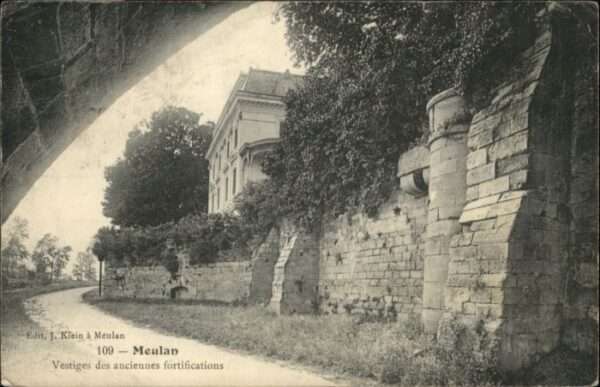 Meulan Vestiges des anciennes fortifications