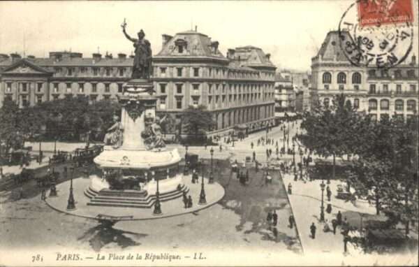 Paris la Place de la Republique