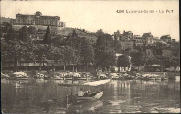 Evian-les-Bains Haute Savoie Evian-les-Bains le Port