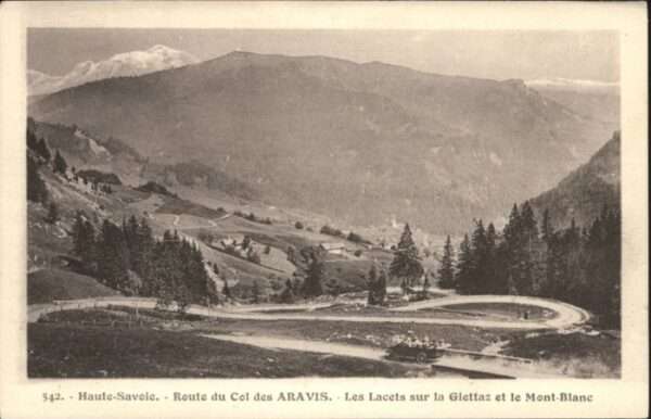 Col Aravis Les Lacets sur la Giettaz le Mont Blanc