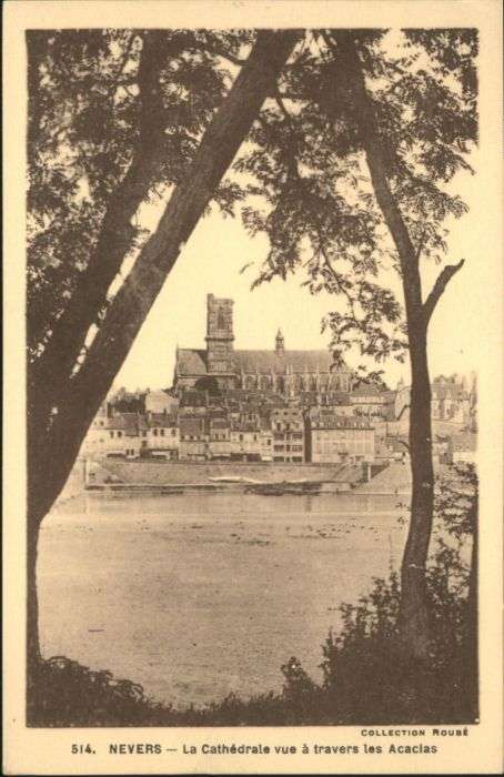 Nevers 58 Nevers la Cathedrale