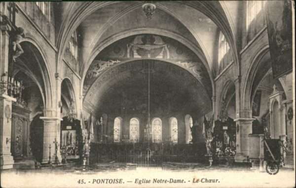 Pontoise  Val-d Oise Eglise Notre Dame Choeur