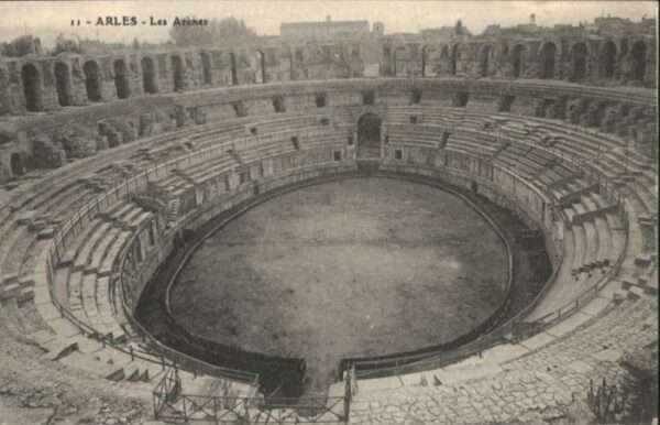 Arles Bouches-du-Rhone Arles les Arenes