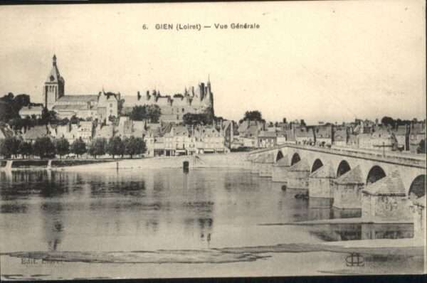 Gien 45 Gien le Pont