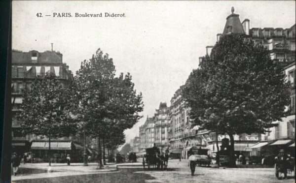 Paris Boulevard Diderot