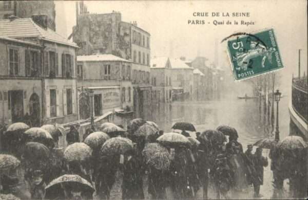 Paris Crue de la Seine Quai Rapee