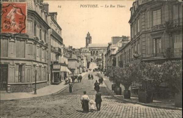 Pontoise  Val-d Oise Rue Thiers