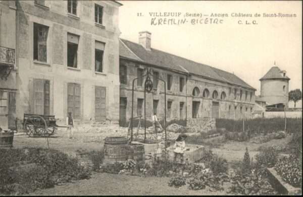 Villejuif Ancien Chateau Saint Roman Brunnen