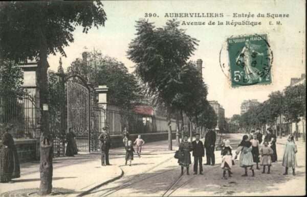 Aubervilliers Entree Square Avenue Republique