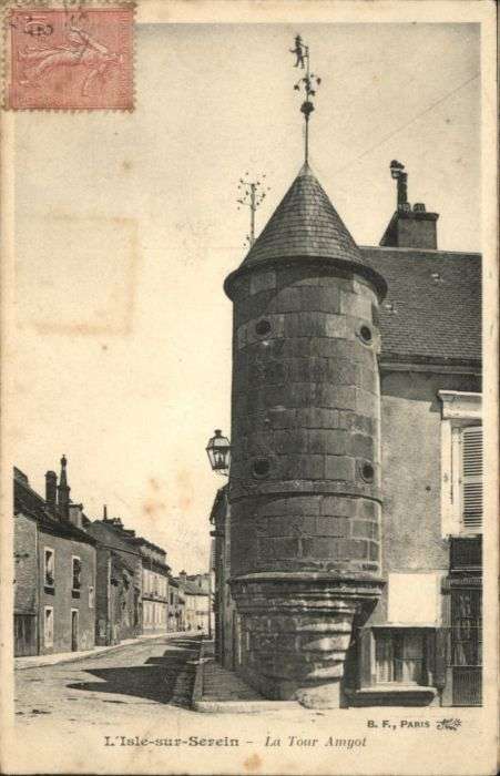 L Isle-sur-Serein Tour Amyot