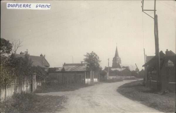 Dompierre-Becquincourt Rue de Fay