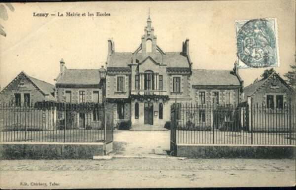 Lezay Mairie Ecoles