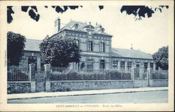 Saint-Arnoult-en-Yvelines Saint-Arnoult Ecole Filles