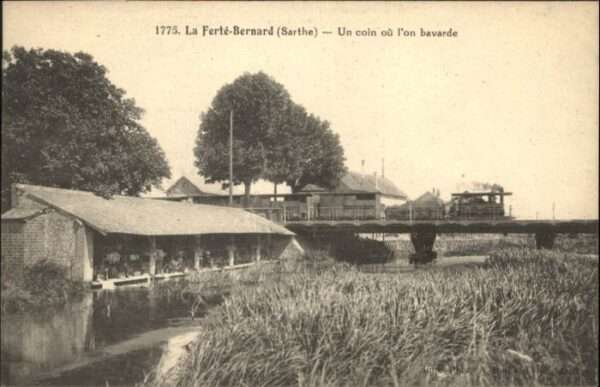 La Ferte-Bernard Brücke Zug