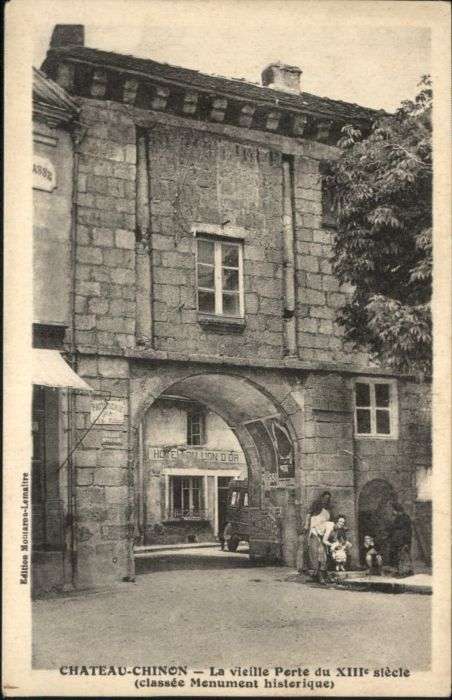 Chateau-Chinon Ville Vieille Porte
